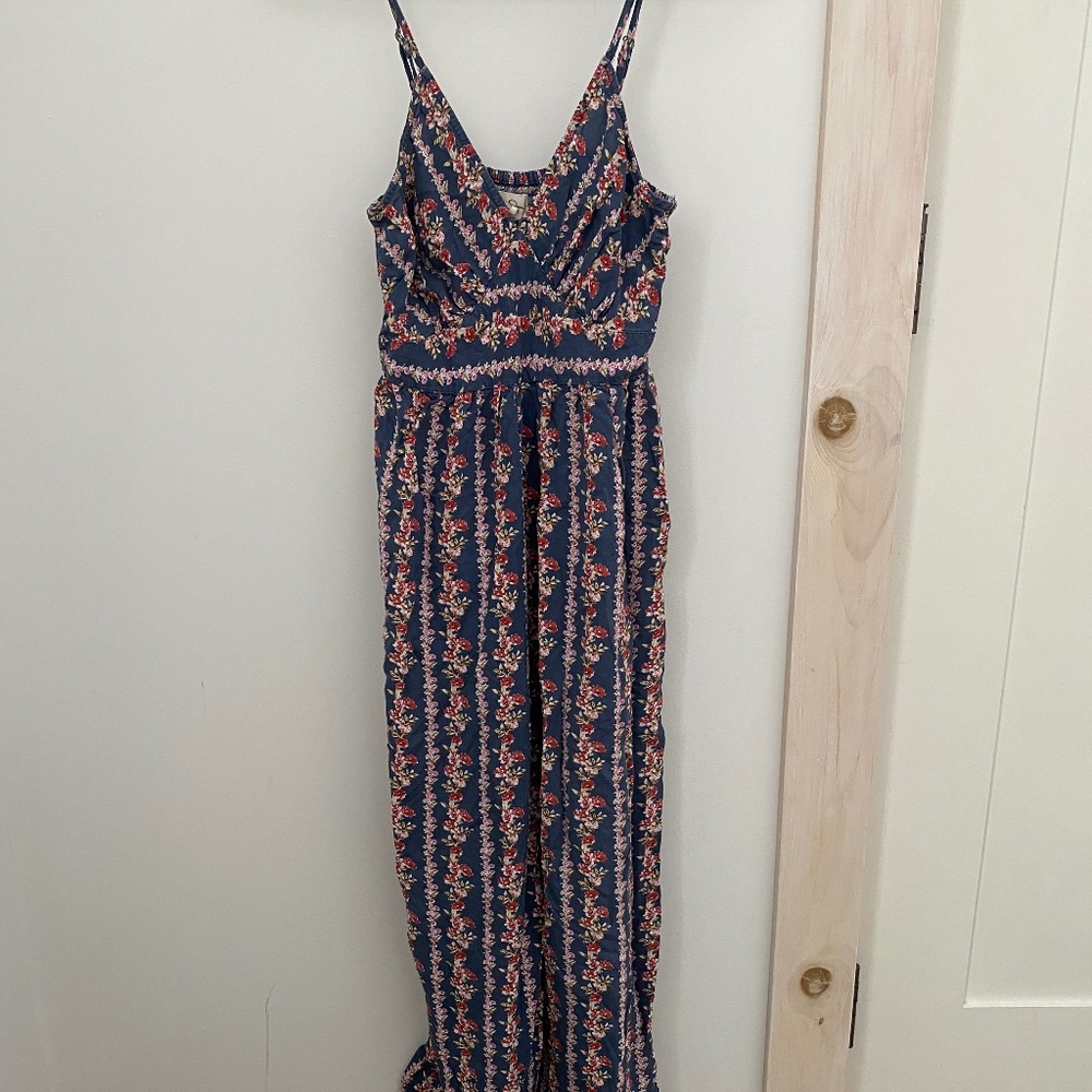 Jessica Simpson Jumpsuit Floral One Piece Pants Sz. S Ruffles